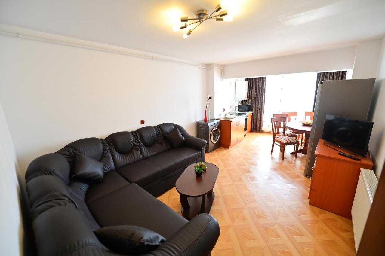 Vacation Apartment With Free Parking Sibiu Exterior foto